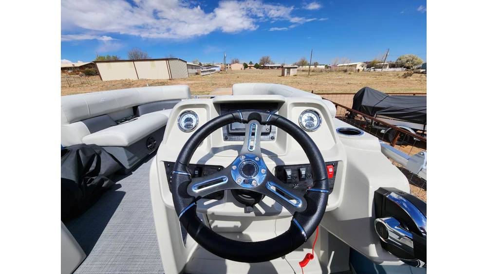 The Boater’s Checklist: Essentials for a Great Day on the Water
